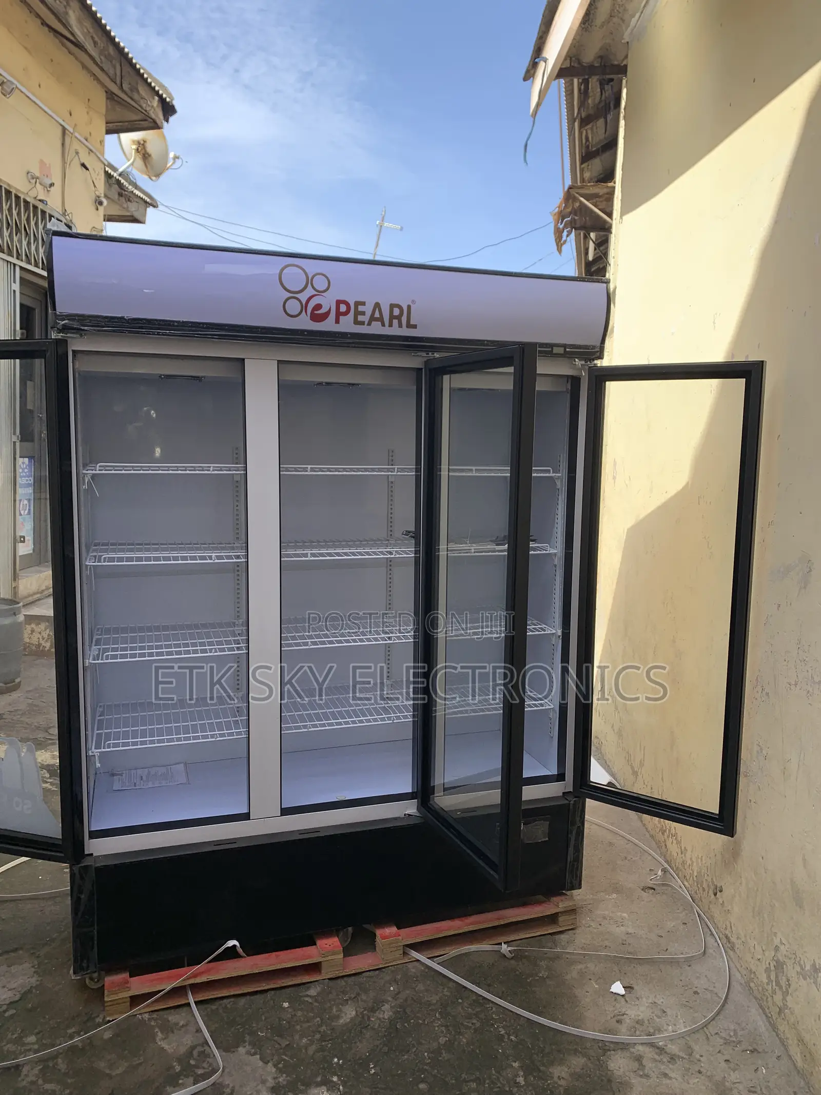 Pearl 4Door Display Fridge 868 Liters