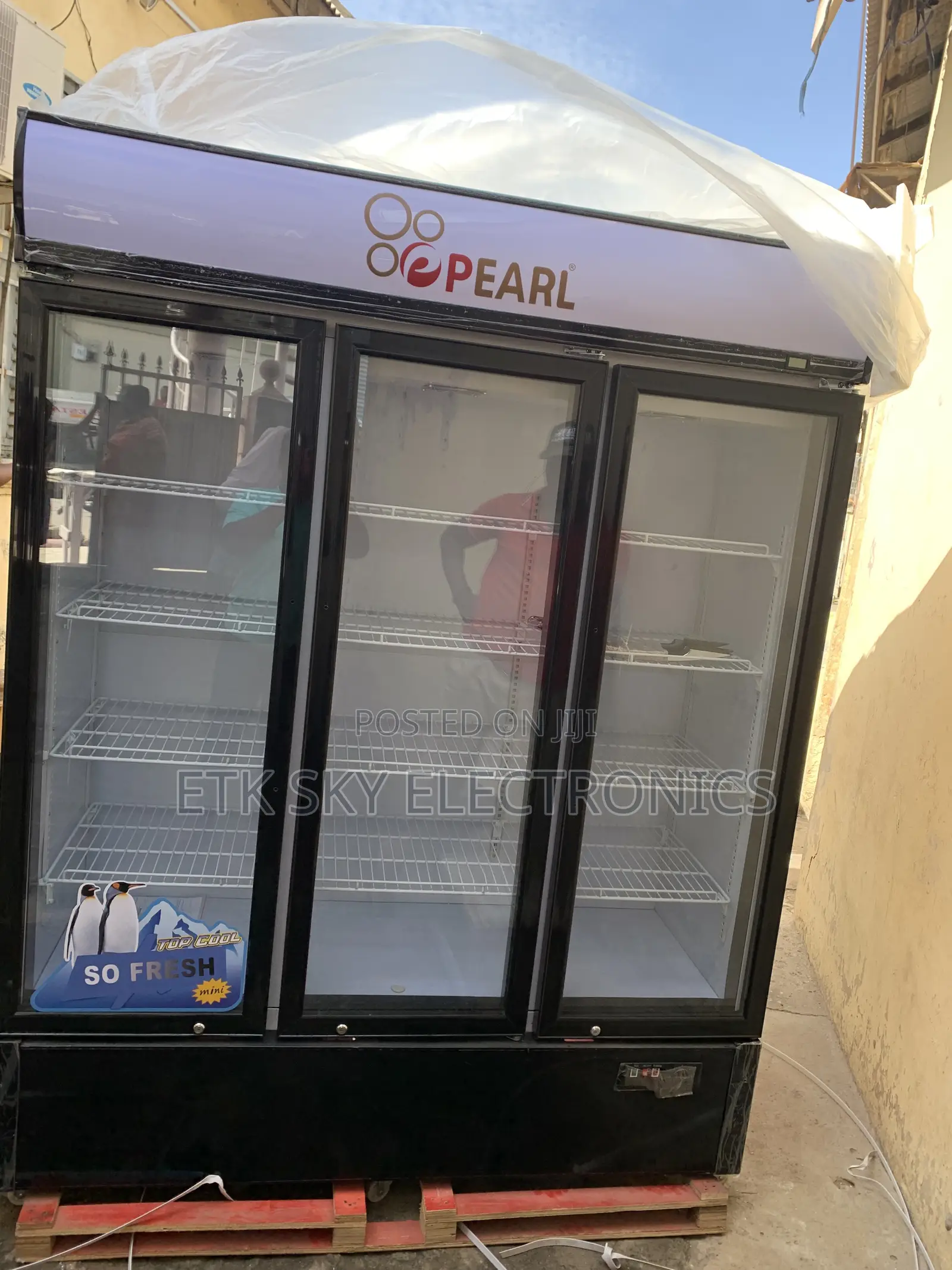Pearl 4Door Display Fridge 868 Liters