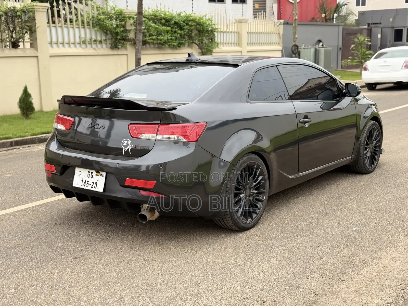 Kia Cerato 2012 Black