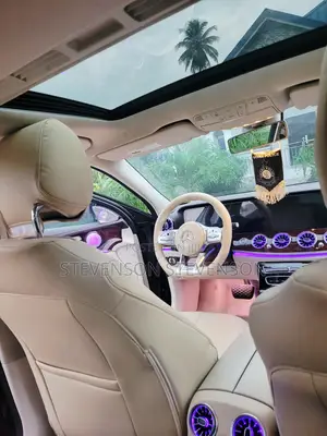 Mercedes-Benz E300 2017 Black