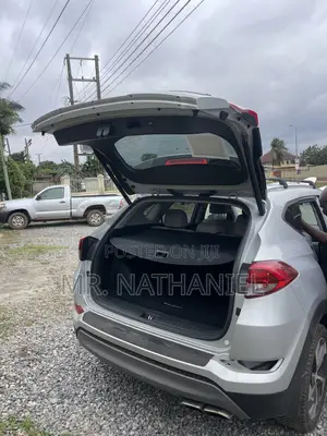 Hyundai Tucson 2017 Silver