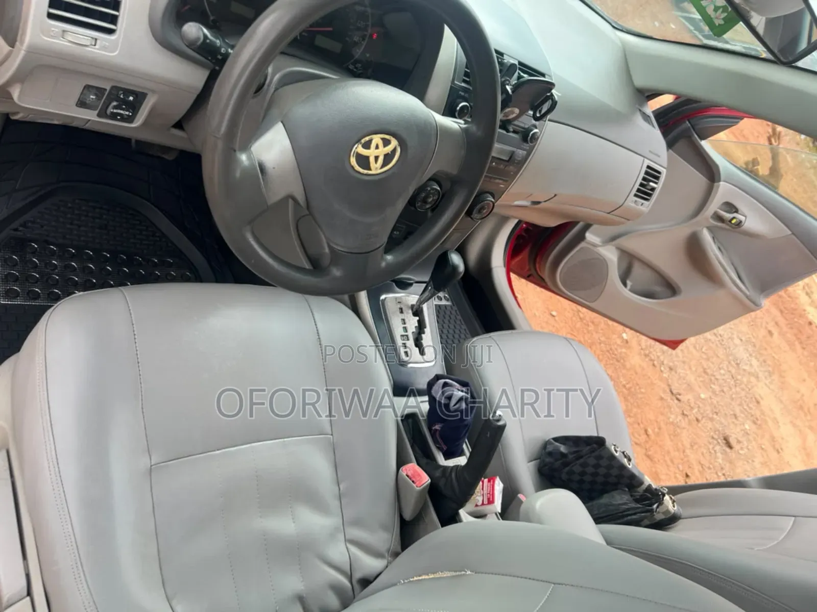 Toyota Corolla LE 2021 Red