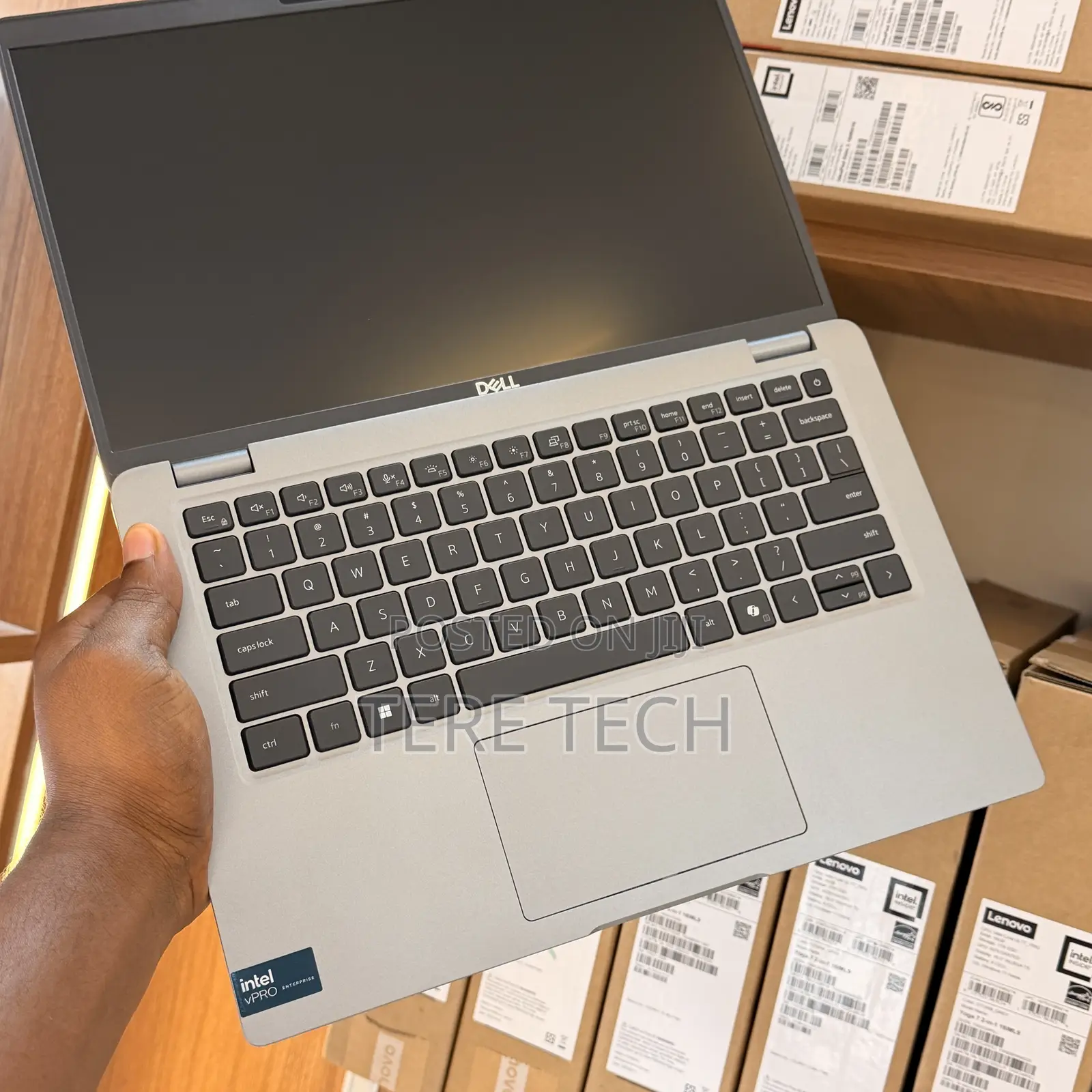 New Laptop Dell 16GB Intel Core Ultra 7 SSD 512GB