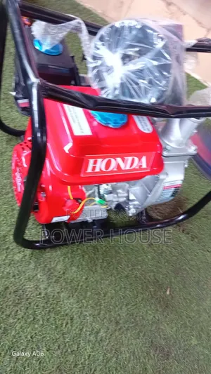 Premium HONDA Water Pump – High Pressure, Strong Engine
