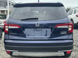 Honda Pilot Touring 7-Passenger 2021 Blue
