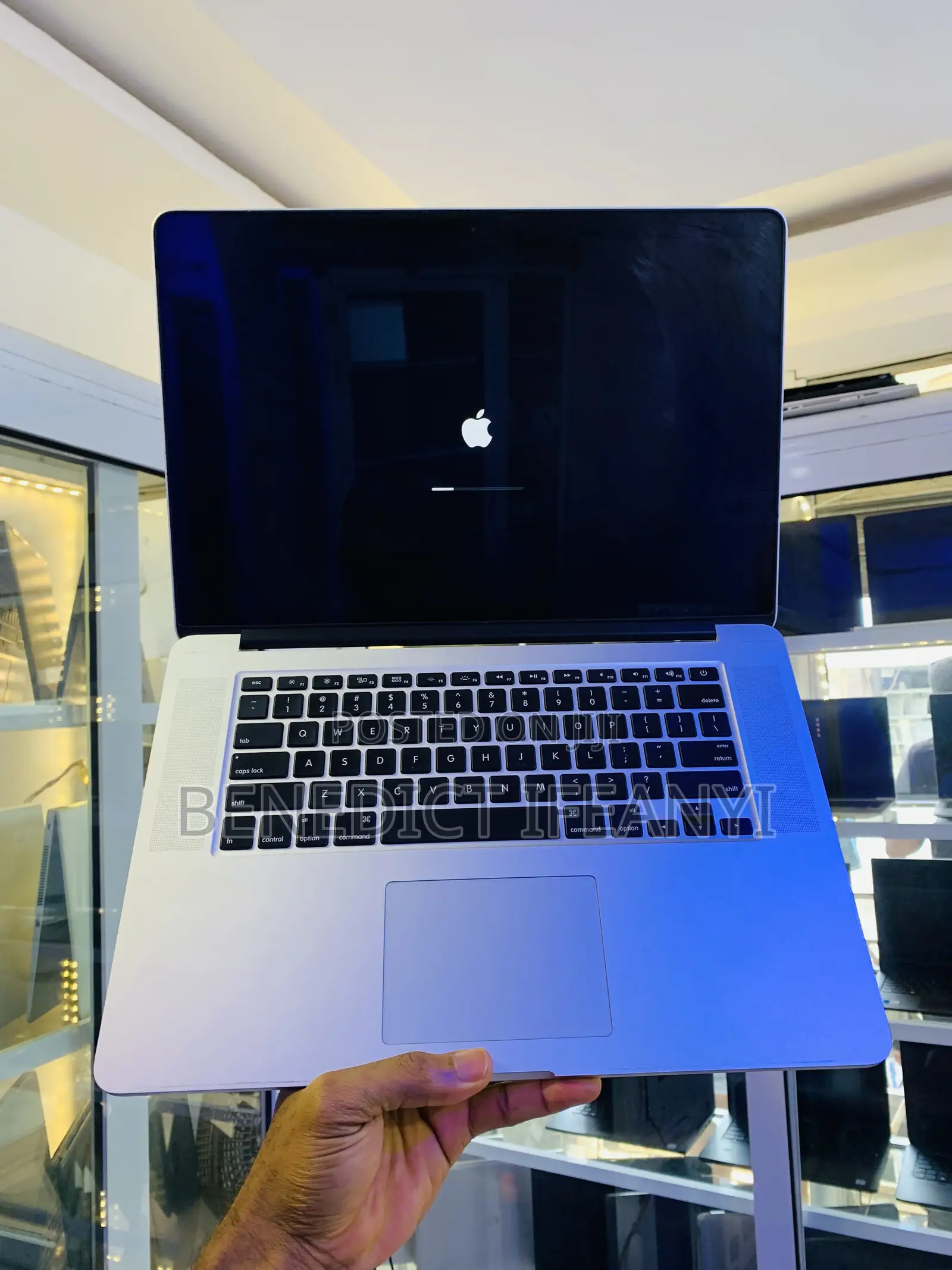 Laptop Apple MacBook Pro 2014 16GB Intel Core i7 SSD 256GB