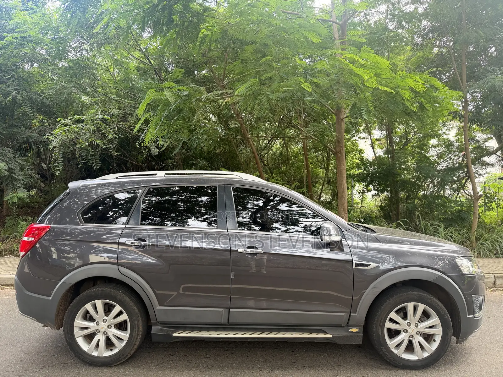 Chevrolet Captiva 2016 Gray