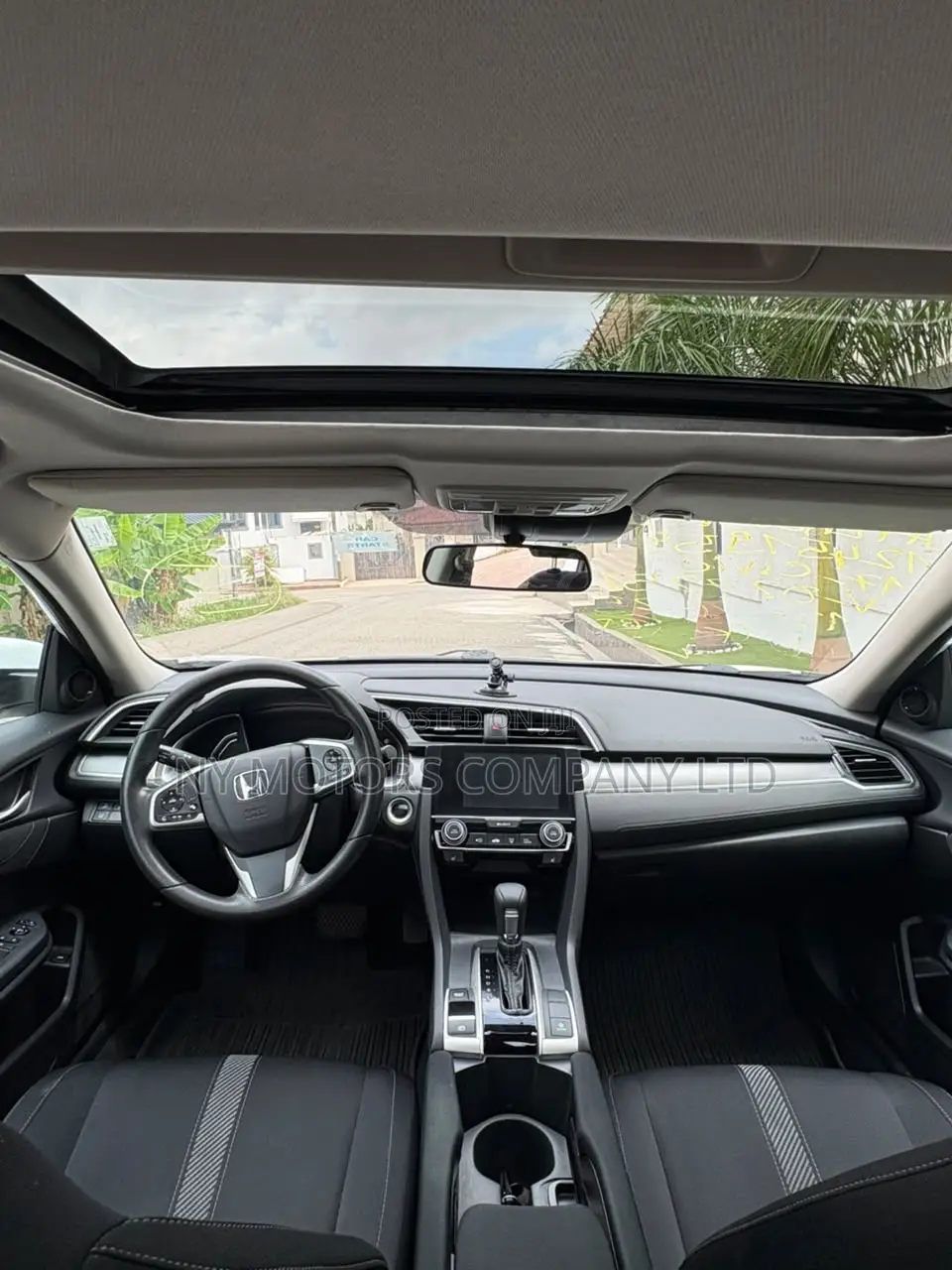 Honda Civic EX-L Sedan 2018 White