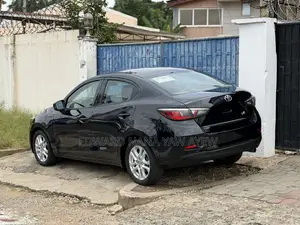 Toyota Yaris iA 1.5 FWD 2017 Black
