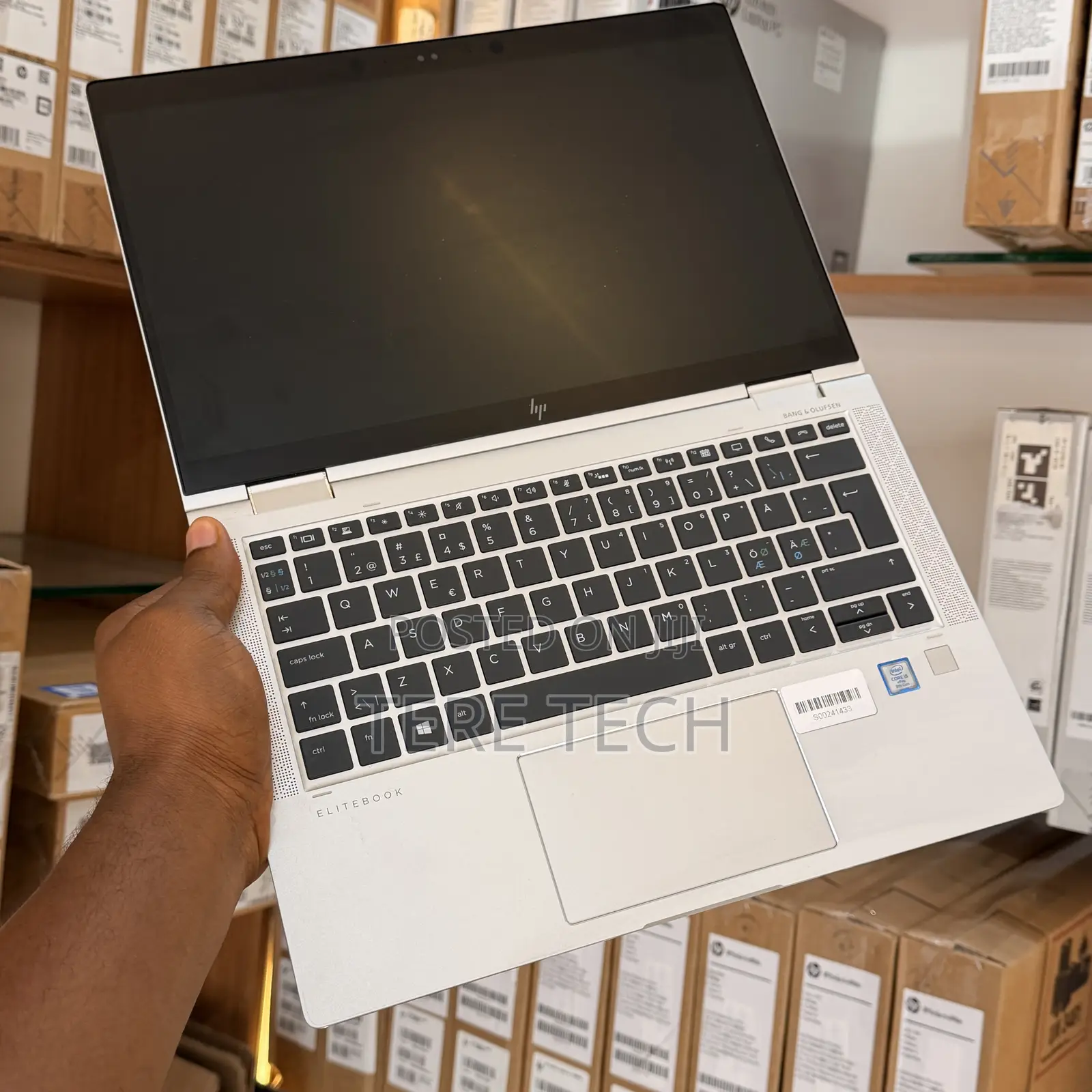 New Laptop HP EliteBook 1030 16GB Intel Core i5 SSD 256GB