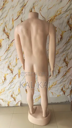 Male Maniquin