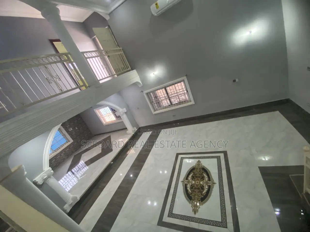 5bdrm House in Sefdard Properties, Haatso for sale