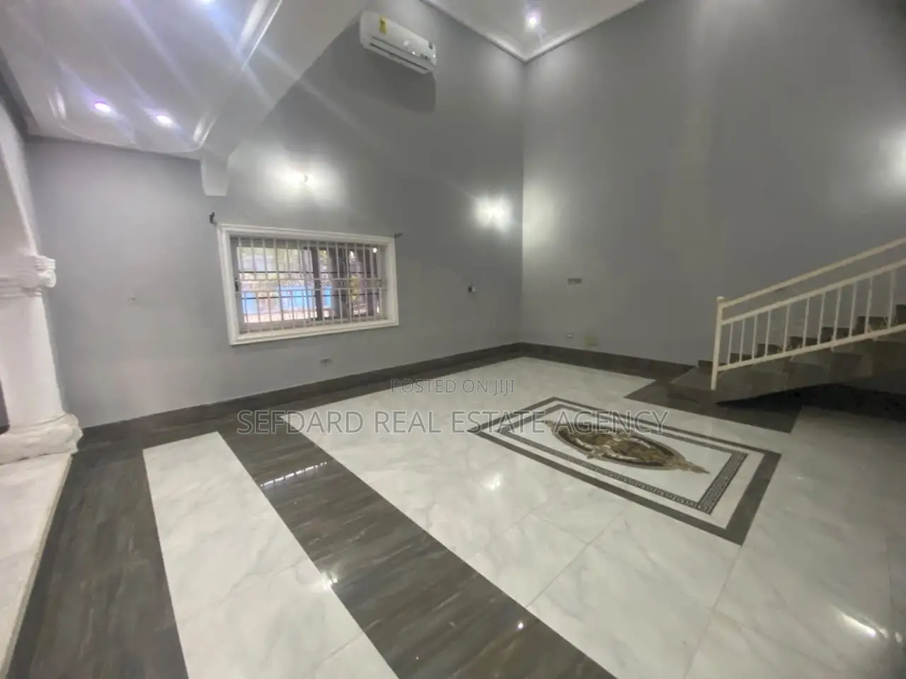 5bdrm House in Sefdard Properties, Haatso for sale