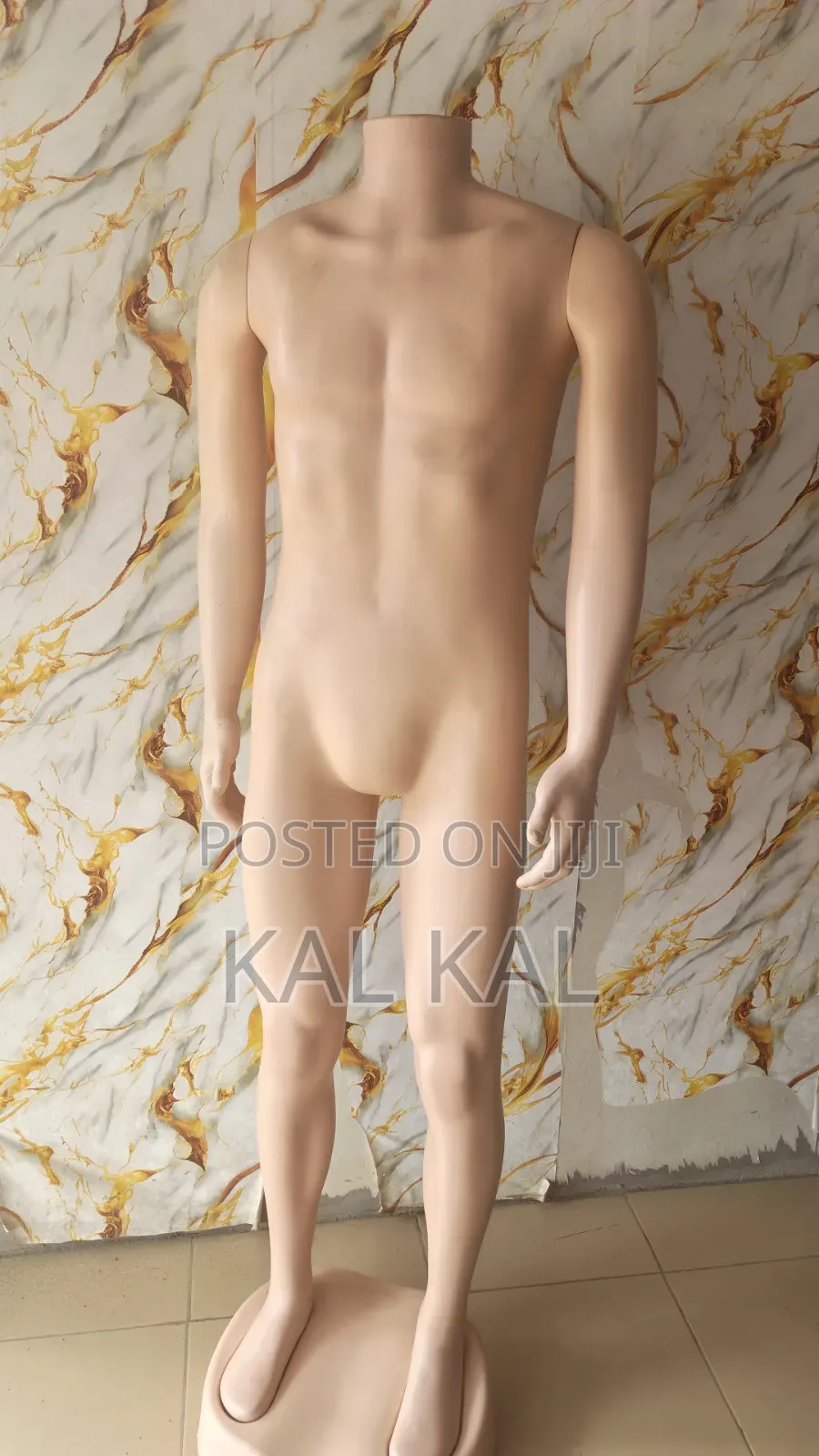 Male Maniquin