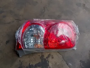 Toyota Romeo 2005 Tail Light