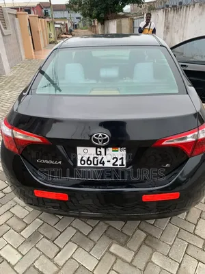 Toyota Corolla 2016 Black