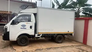 KIA 2700 Truck ( One Ton Dry Truck)