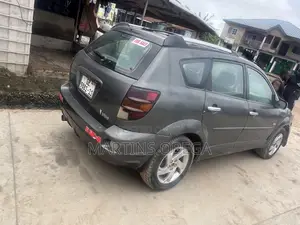 Pontiac Vibe 1.8 AWD 2005 Gray