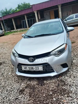 Toyota Corolla 2018 Silver