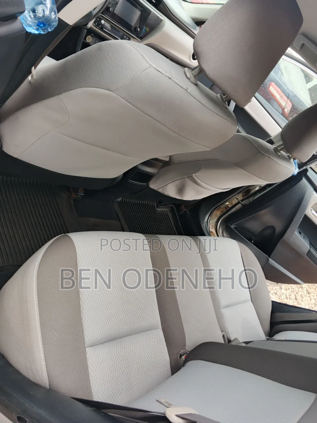 Toyota Corolla 2018 Silver