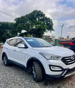 Hyundai Santa Fe 2015 White