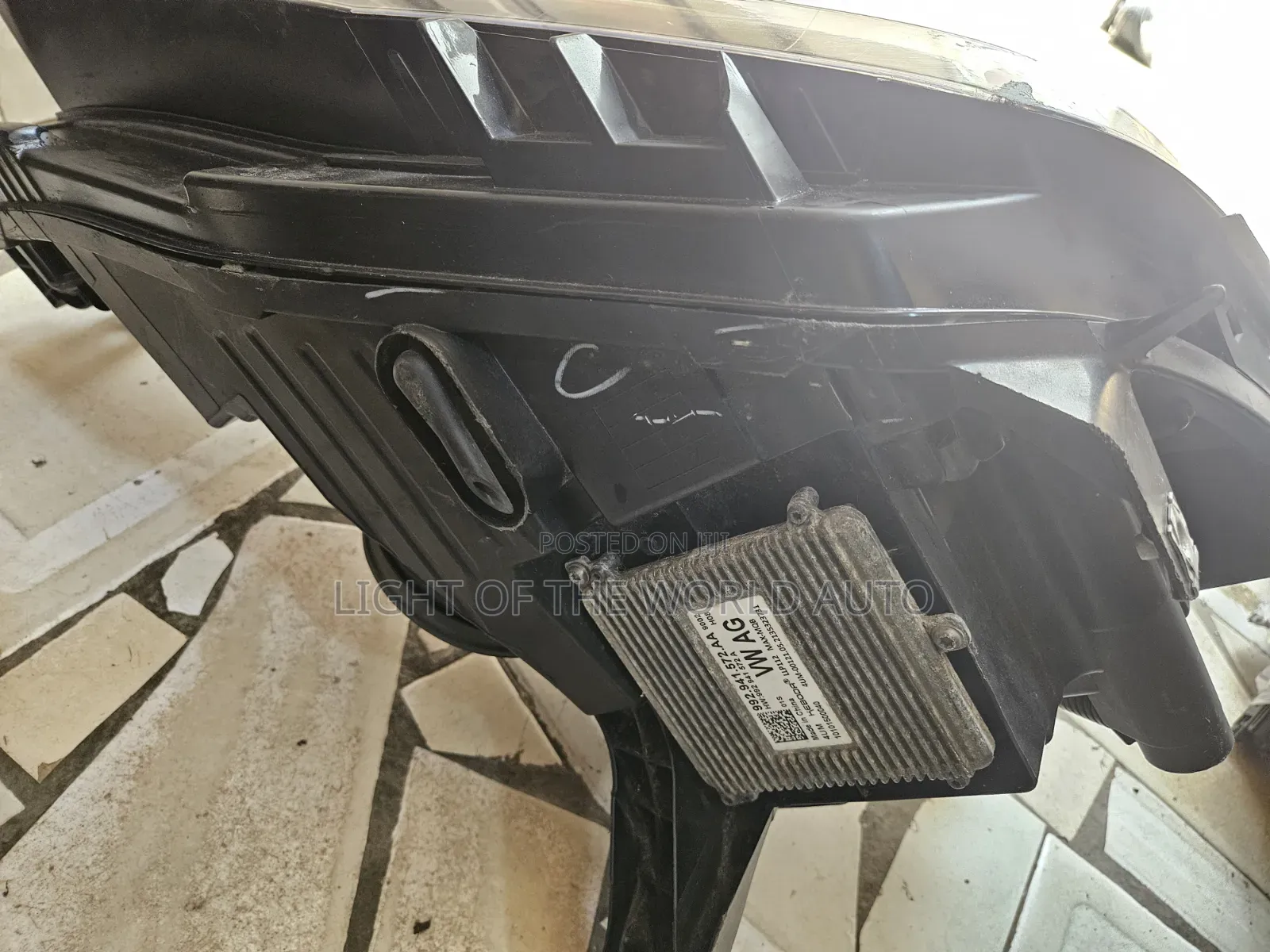Vw Taramont Atlas Headlight Driver Side 2021-2024