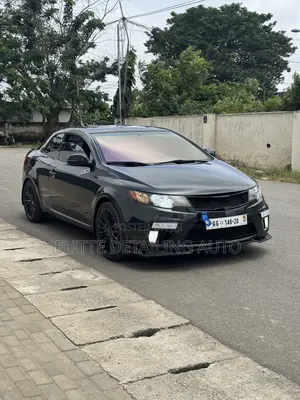 Kia Forte SX Sedan 2012 Black