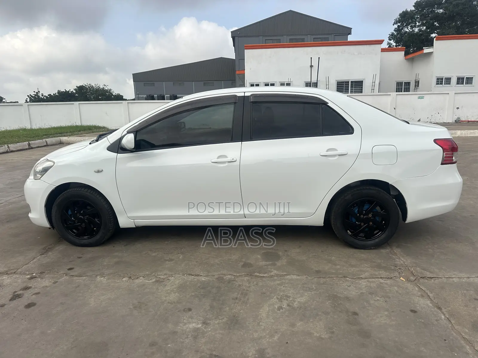 Toyota Belta 2012 White