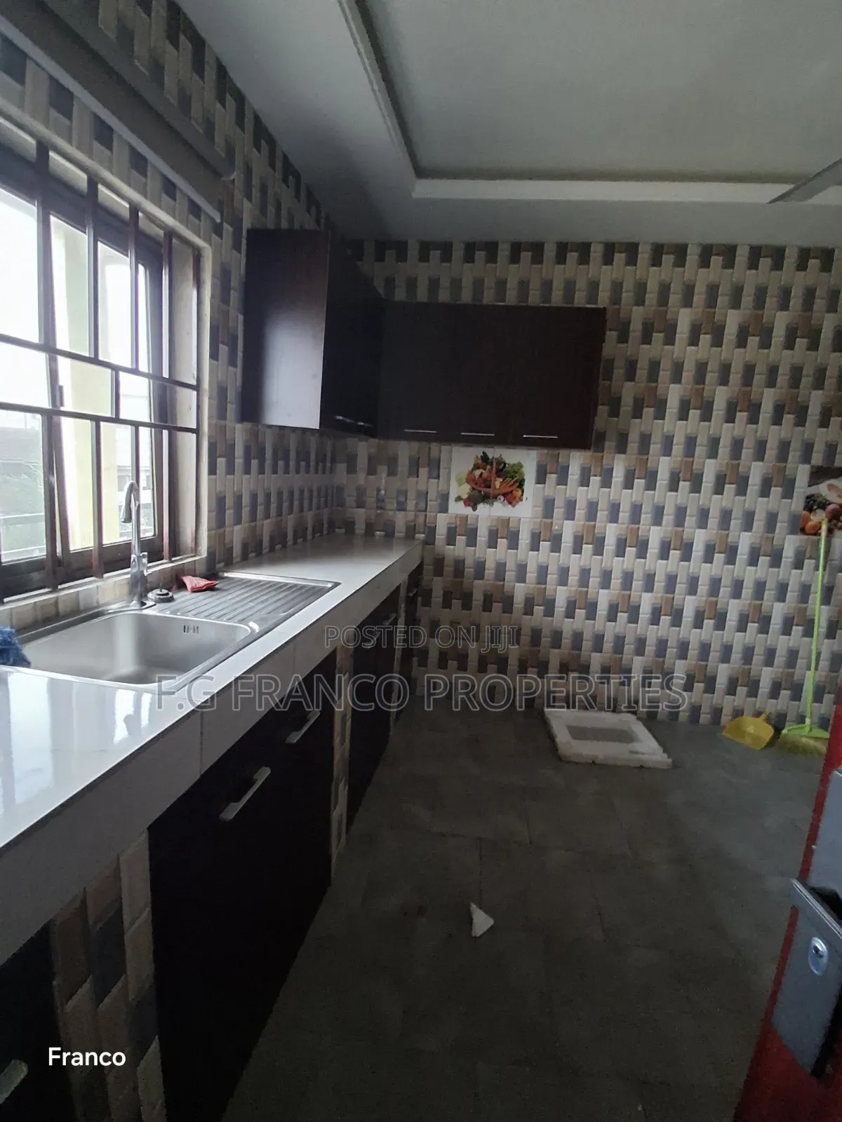 2bdrm Apartment in Kg Franco Properties, Coca Cola for rent