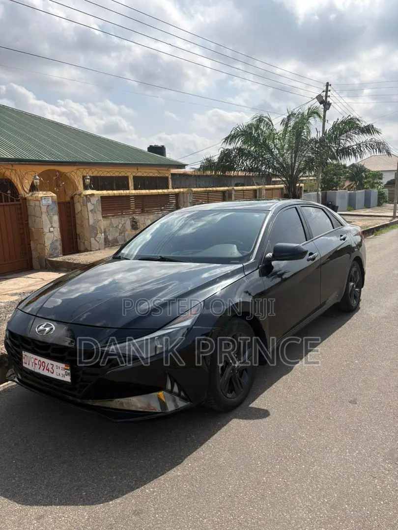 Hyundai Elantra Limited 2021 Black
