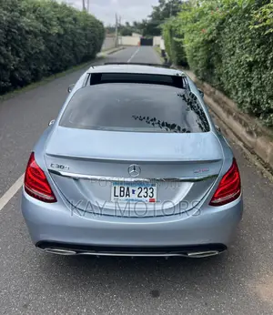 Mercedes-Benz C300 Sport 4Matic Sedan AWD (2.0L 4cyl 7A) 2017 Blue
