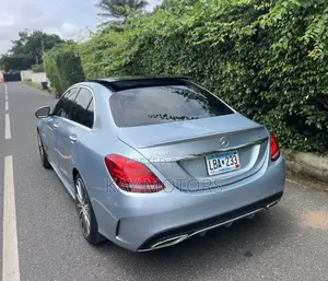 Mercedes-Benz C300 Sport 4Matic Sedan AWD (2.0L 4cyl 7A) 2017 Blue