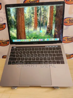Laptop Apple MacBook 2018 8GB Intel Core i5 SSD 256GB