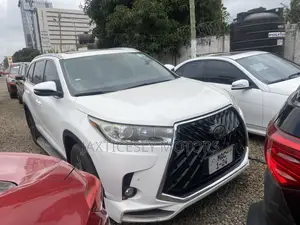 Toyota Highlander Limited 4x4 V6 (3.5L 6cyl 8A) 2018 White