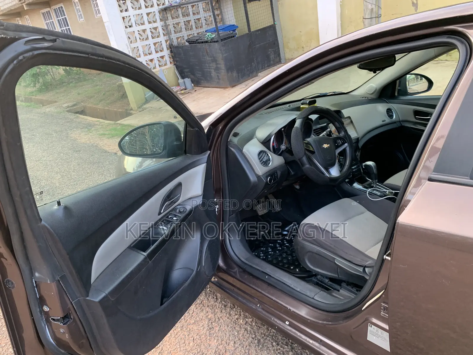 Chevrolet Cruze LTZ 2012 Brown