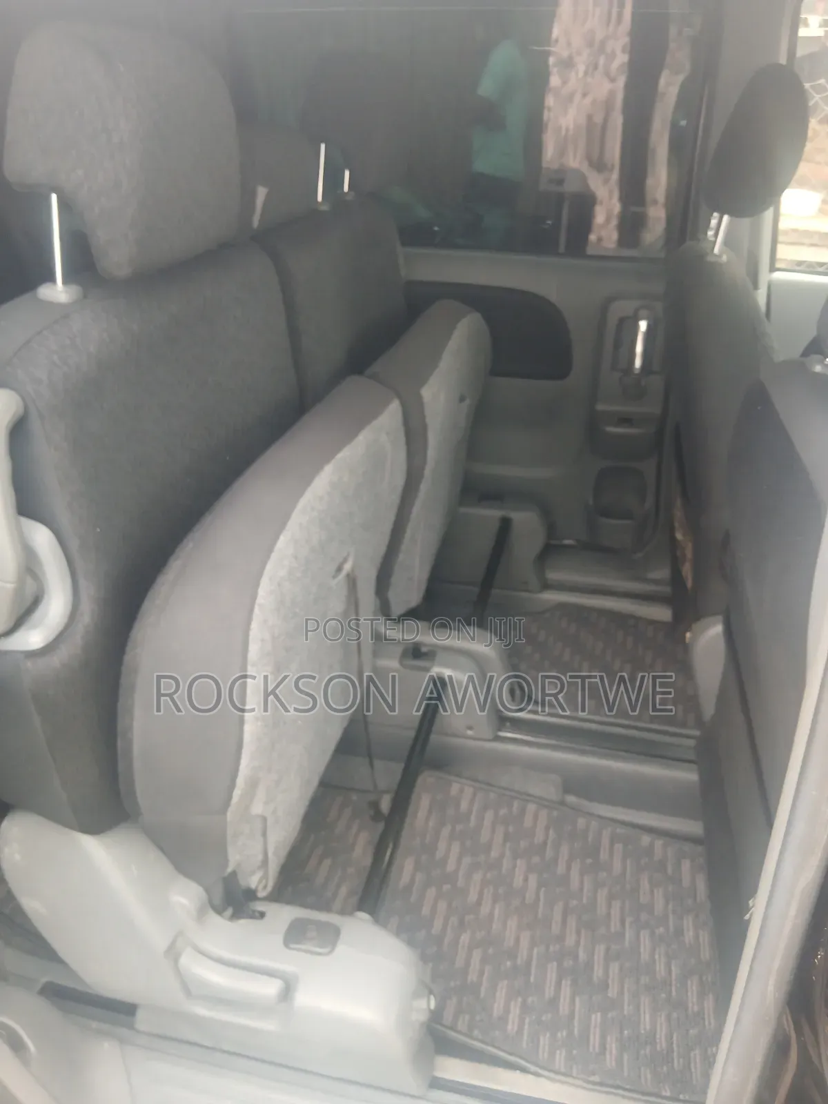 Toyota Sienta 2013 Brown