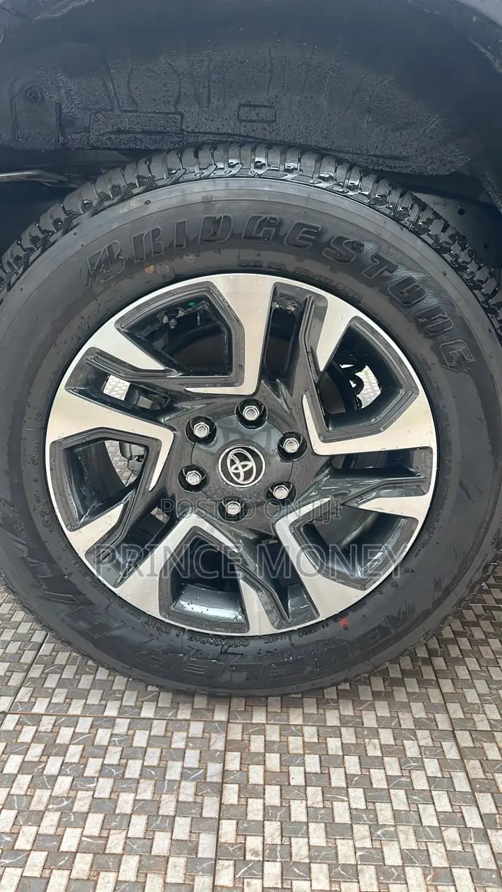 New Toyota Fortuner 2025 Black