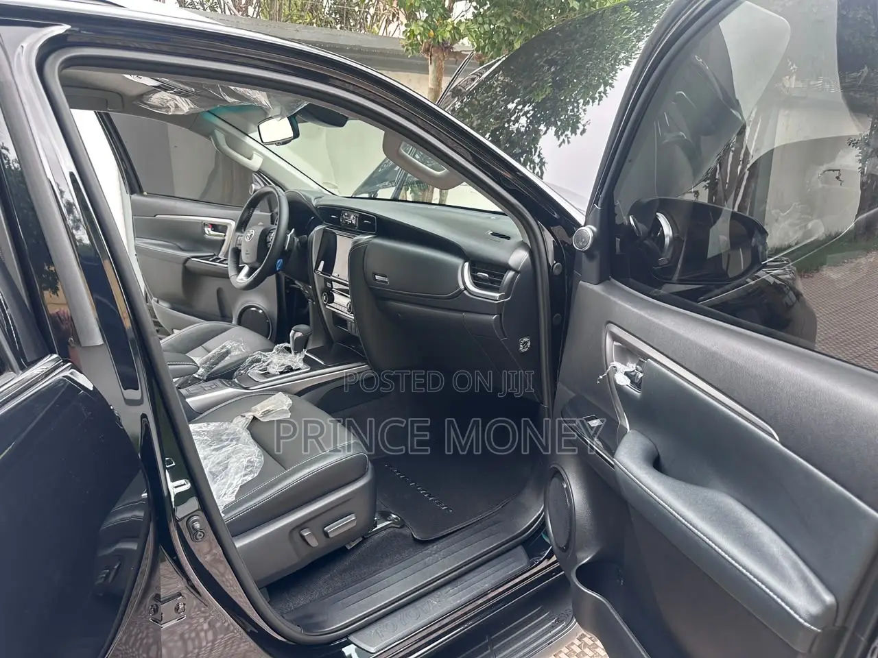 New Toyota Fortuner 2025 Black