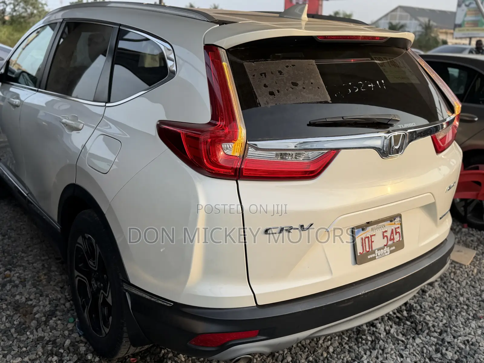 Honda CR-V Touring 4dr SUV AWD (1.5L 4cyl CVT) 2017 White