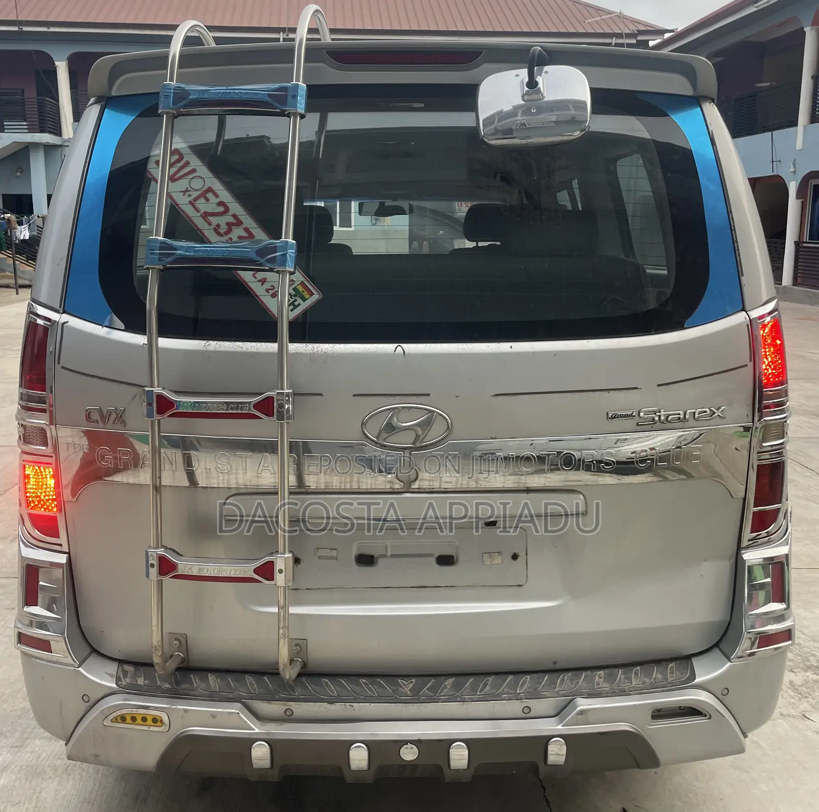 Hyundai Starex 2015 Silver