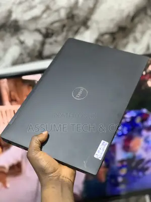 Laptop Dell Latitude 7490 16GB Intel Core i7 SSD 256GB