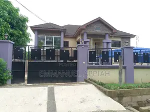 6bdrm House in Gbawe Bluecross for rent