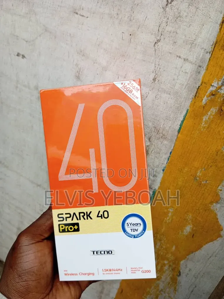 New Tecno Spark 40 Pro+ 256 GB Silver