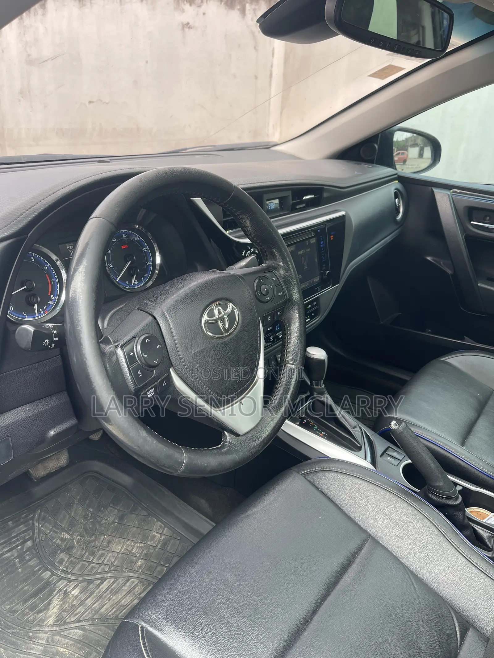 Toyota Corolla XSE (1.8L 4cyl 2A) 2019 Blue