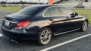Mercedes-Benz C300 Base 4Matic Sedan AWD (2.0L 4cyl 7A) 2016 Blue