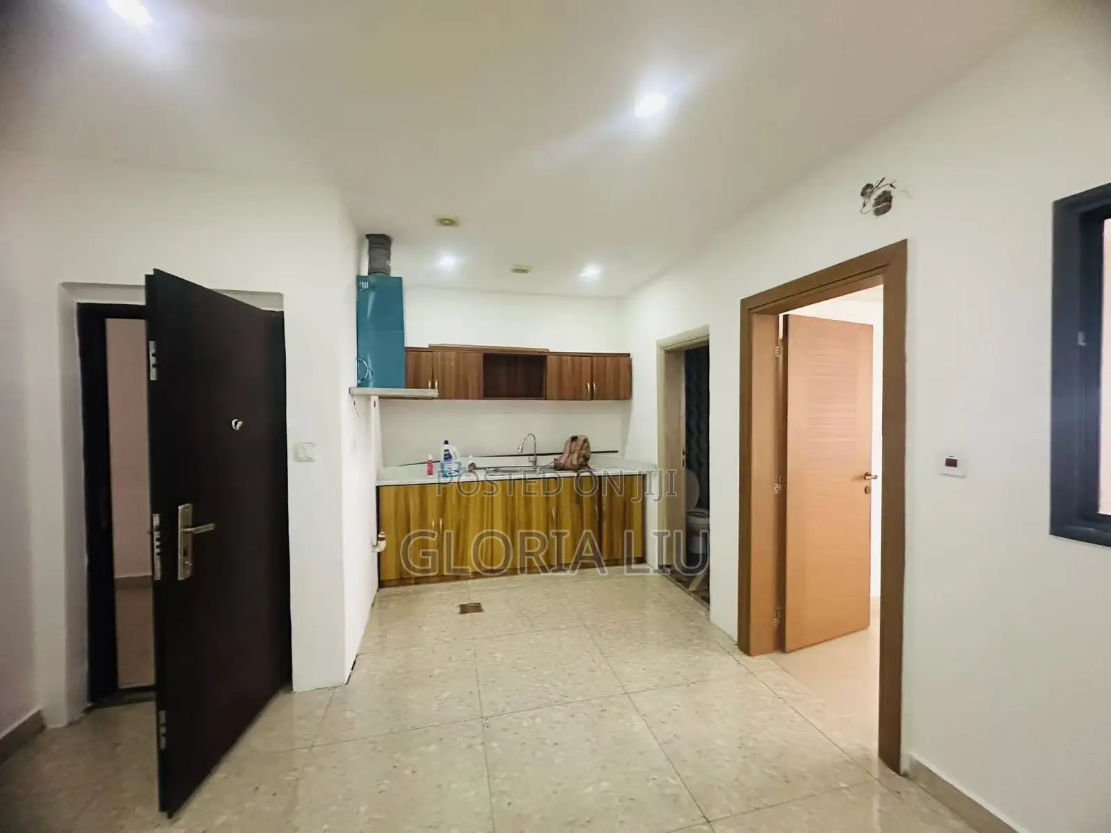Furnished 1bdrm Apartment in Near Epel, Oxford Street for rent
