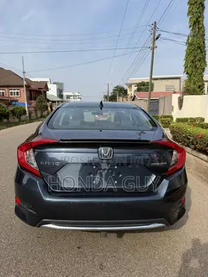 Honda Civic Touring Sedan 2019 Gray
