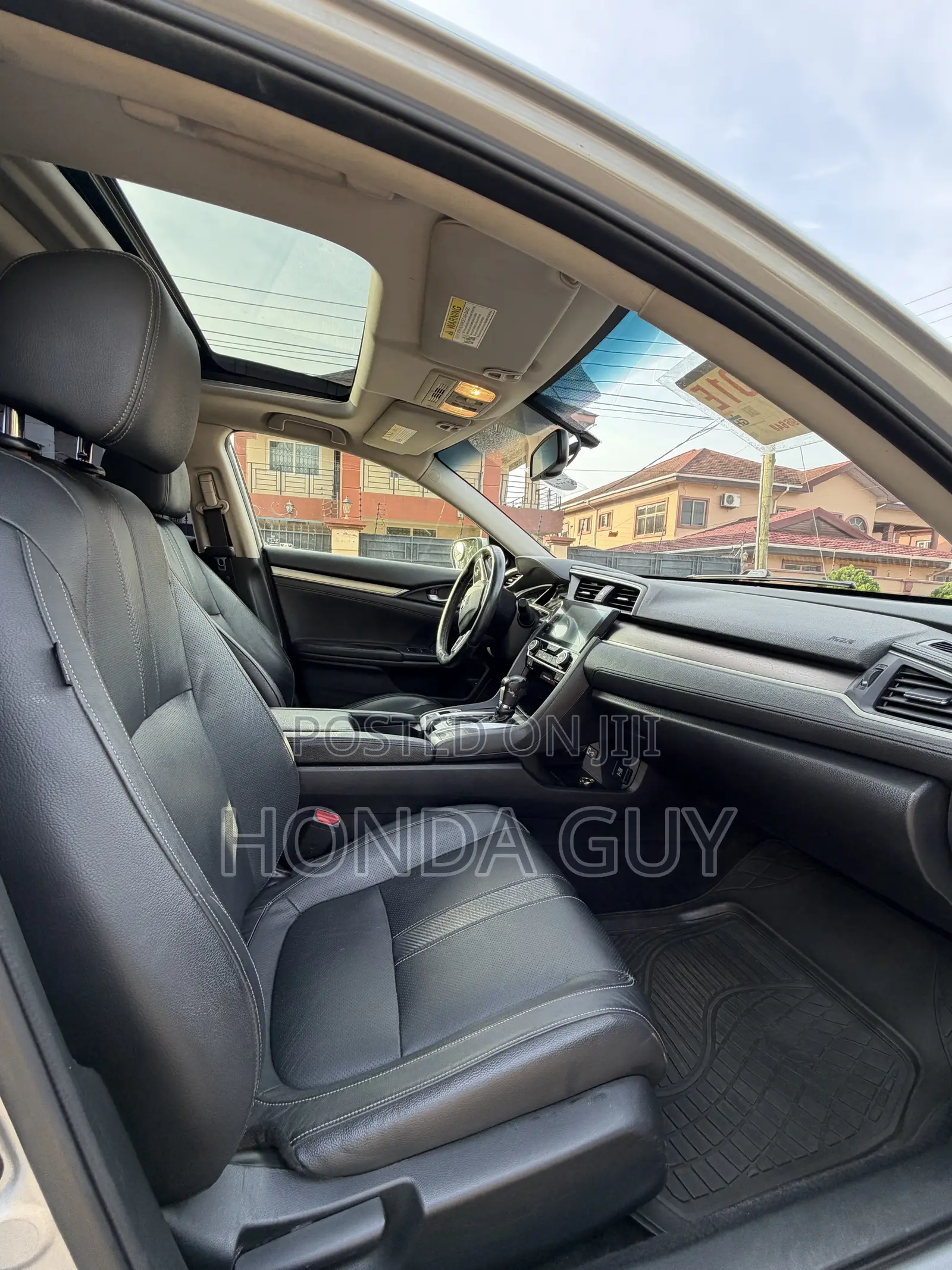 Honda Civic Touring Sedan 2018 Silver