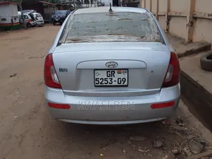 Hyundai Accent 2006 Gray