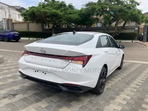 Hyundai Elantra Limited w/SULEV 2020 White